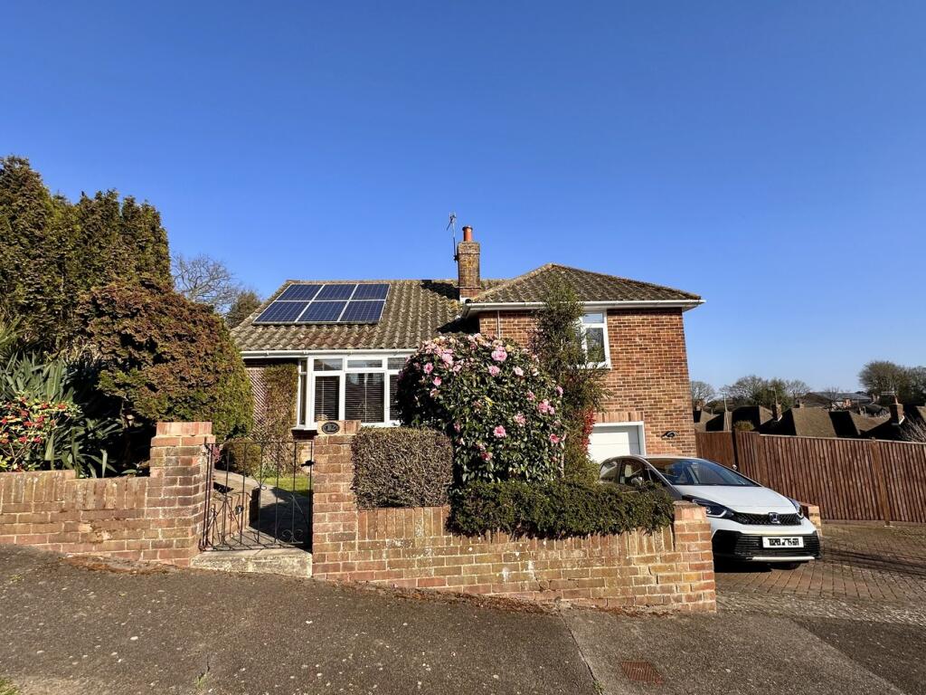 Main image of property: Clinch Green Avenue, Bexhill-on-Sea, TN39