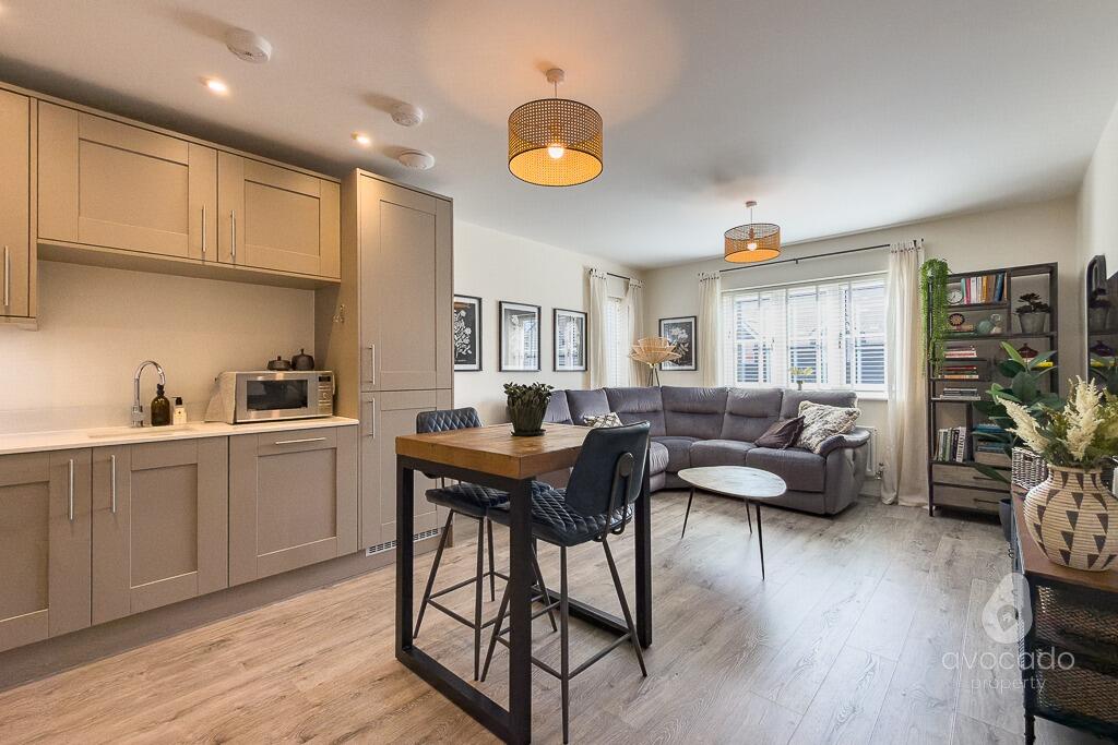 Apartment in Binfield, Amen Corner (North), Temple Park - View 4