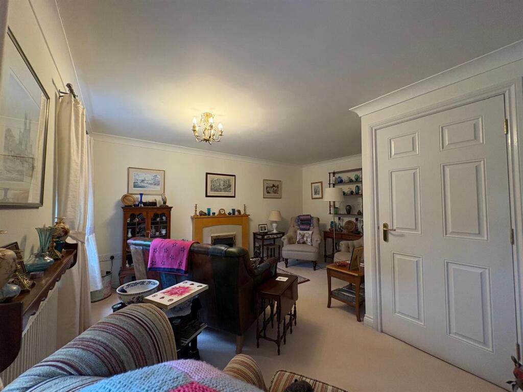 House in Darlington - View 5