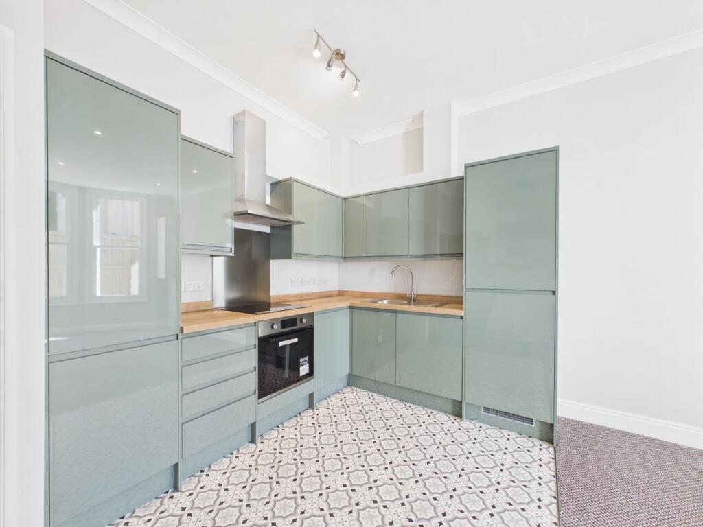 Apartment in Thanet, St. Lawrence, Ramsgate - View 4