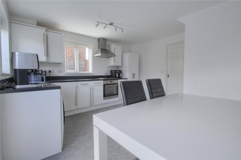 House in Stockton-on-Tees - More