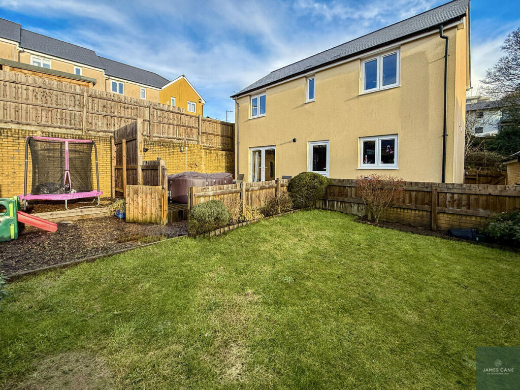 Main image of property: Gwarak An Warak, Truro, TR1