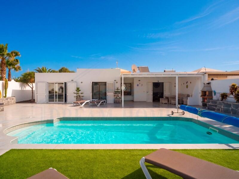 Main image of property: Canary Islands, Lanzarote, Playa Blanca
