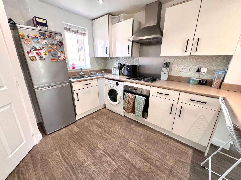 House in Upton, Marina Park - View 3