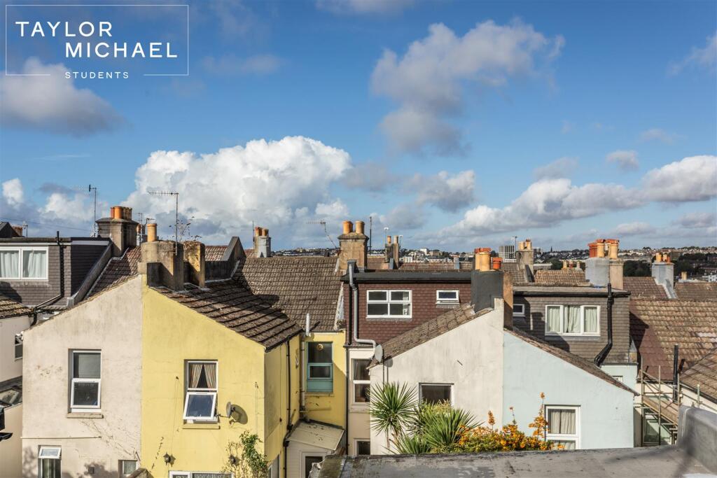 6 bedroom terraced house for rent