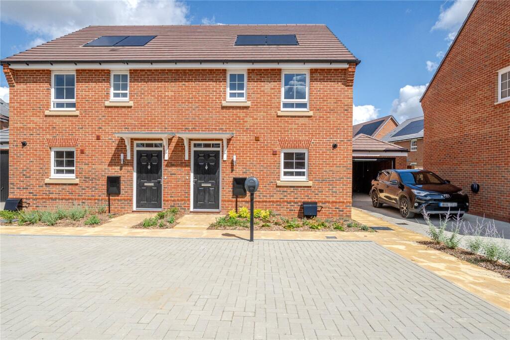 Main image of property: Wheat Street, Finchwood Park, Wokingham, RG40