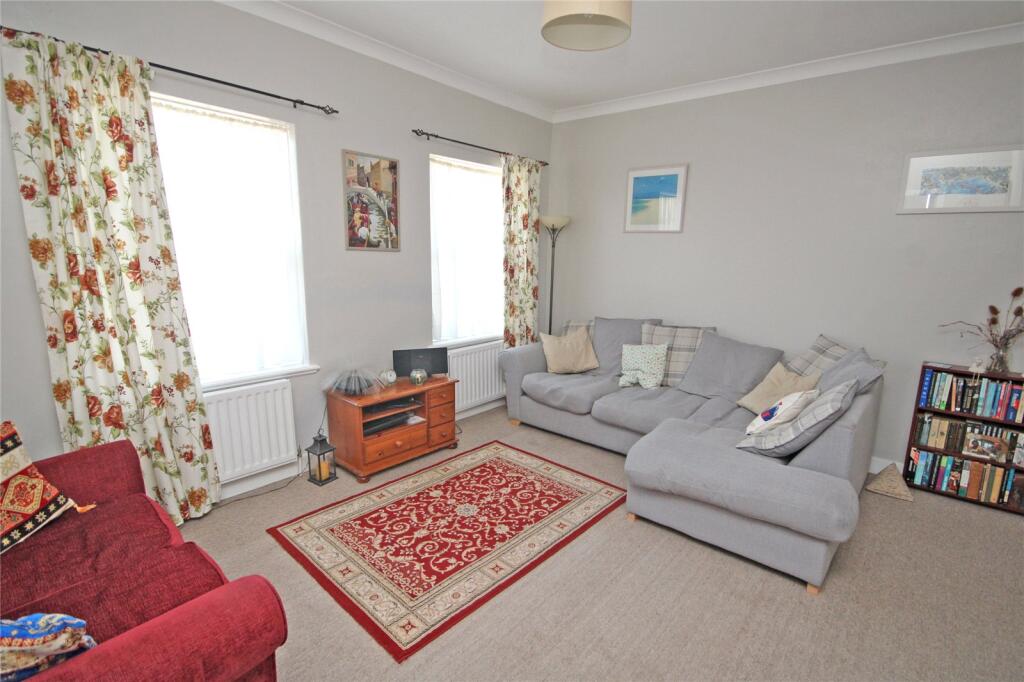 Barton Court Road, New Milton, Hampshire, BH25 photo 2
