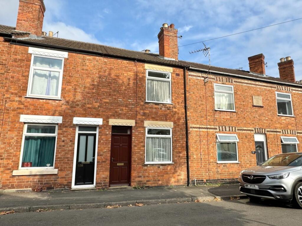 2-bed terraced on Salisbury Avenue, Melton Mowbray, £110,000