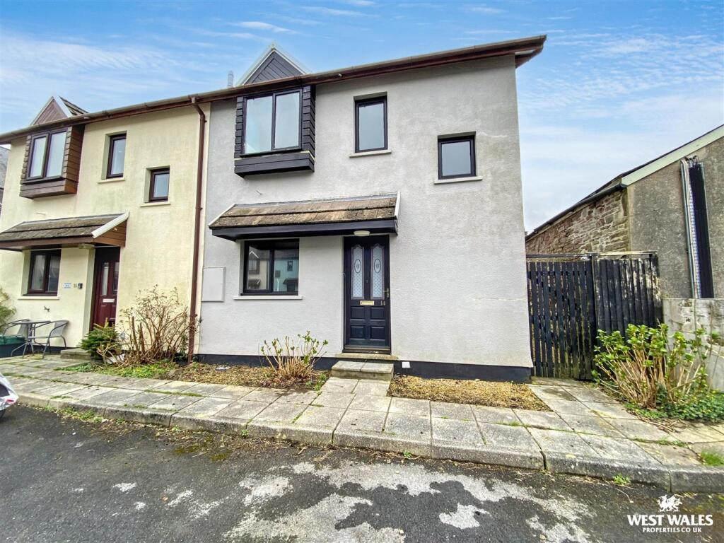 Main image of property: Kings Court, Narberth