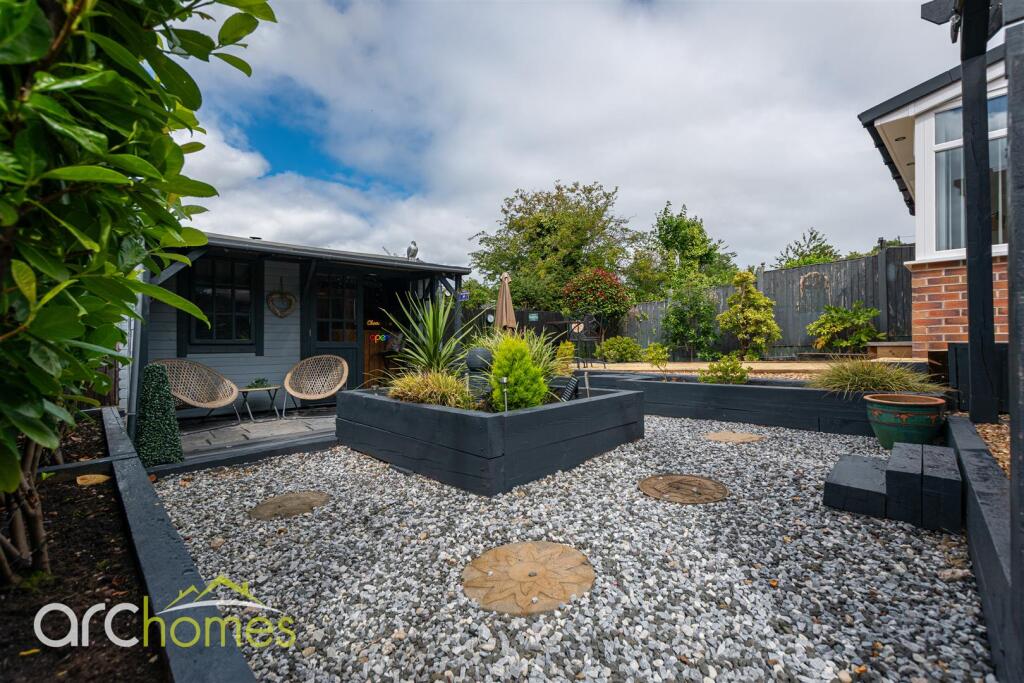House in Bolton, Westhoughton - View 5