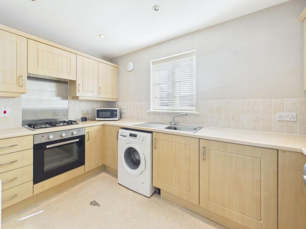 Apartment in Taunton - View 4