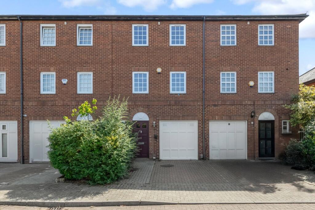 Main image of property: Elsinore Gardens, Cricklewood, NW2