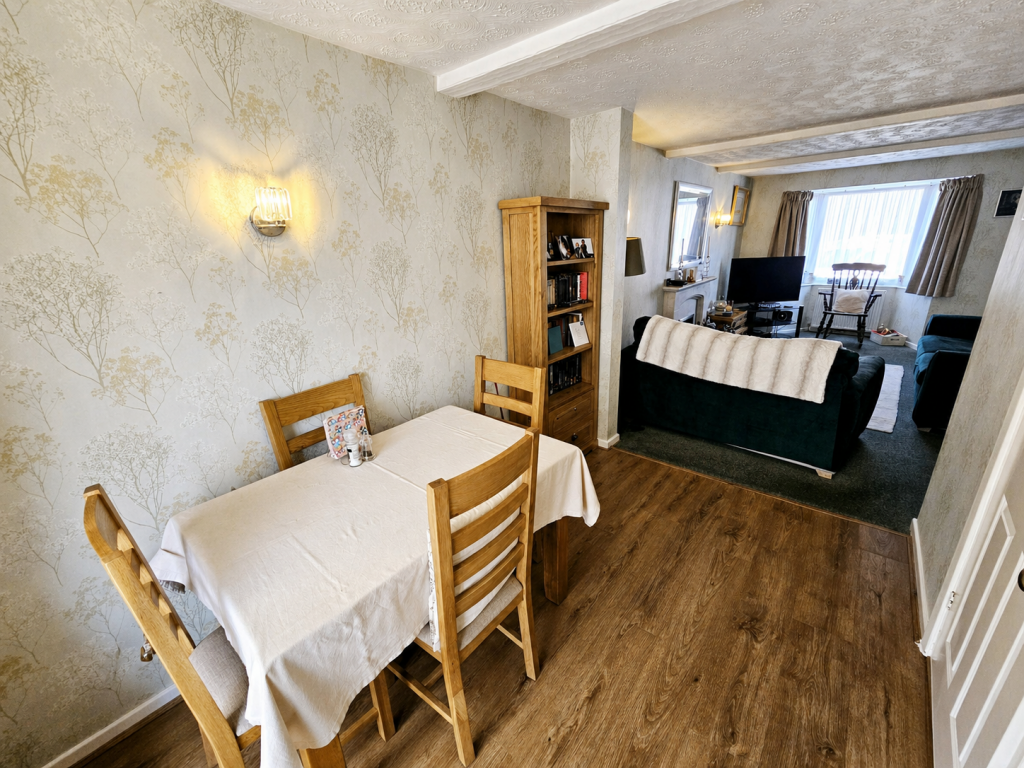 Settrington Road, Scarborough, North Yorkshire photo 3