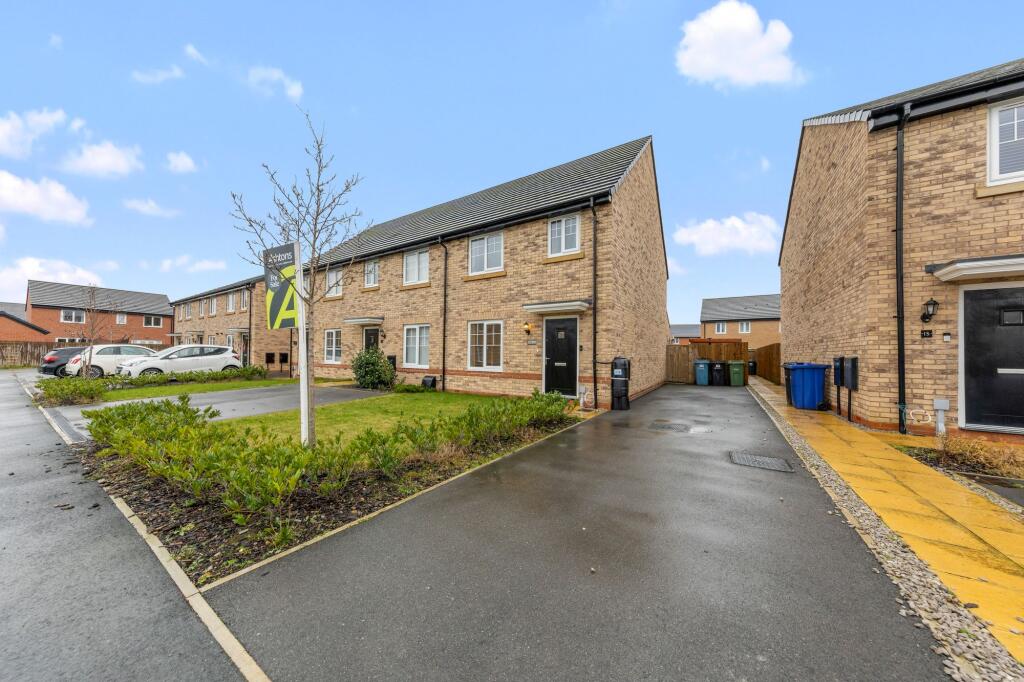 Main image of property: Juliett Grove, Great Sankey, WA5