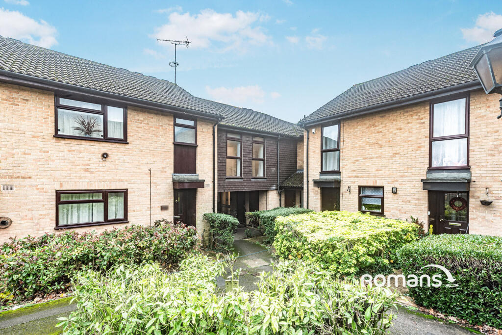 Main image of property: Fleetham Gardens, Lower Earley, Reading, RG6