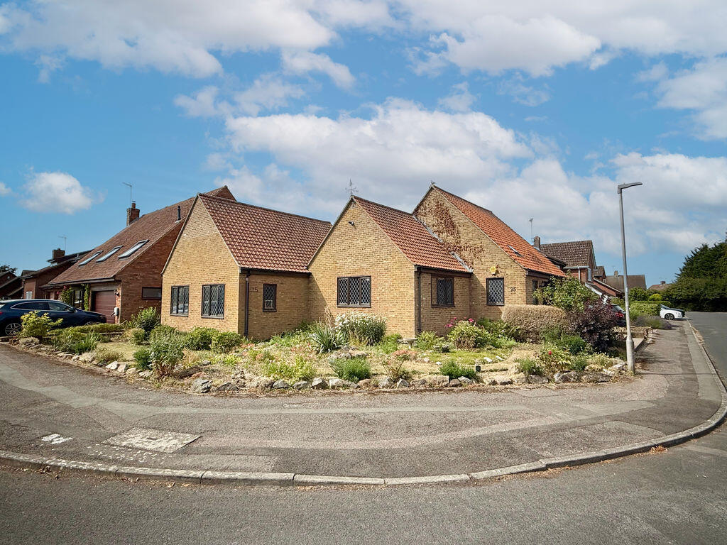 Main image of property: Moorlands Road, Wing