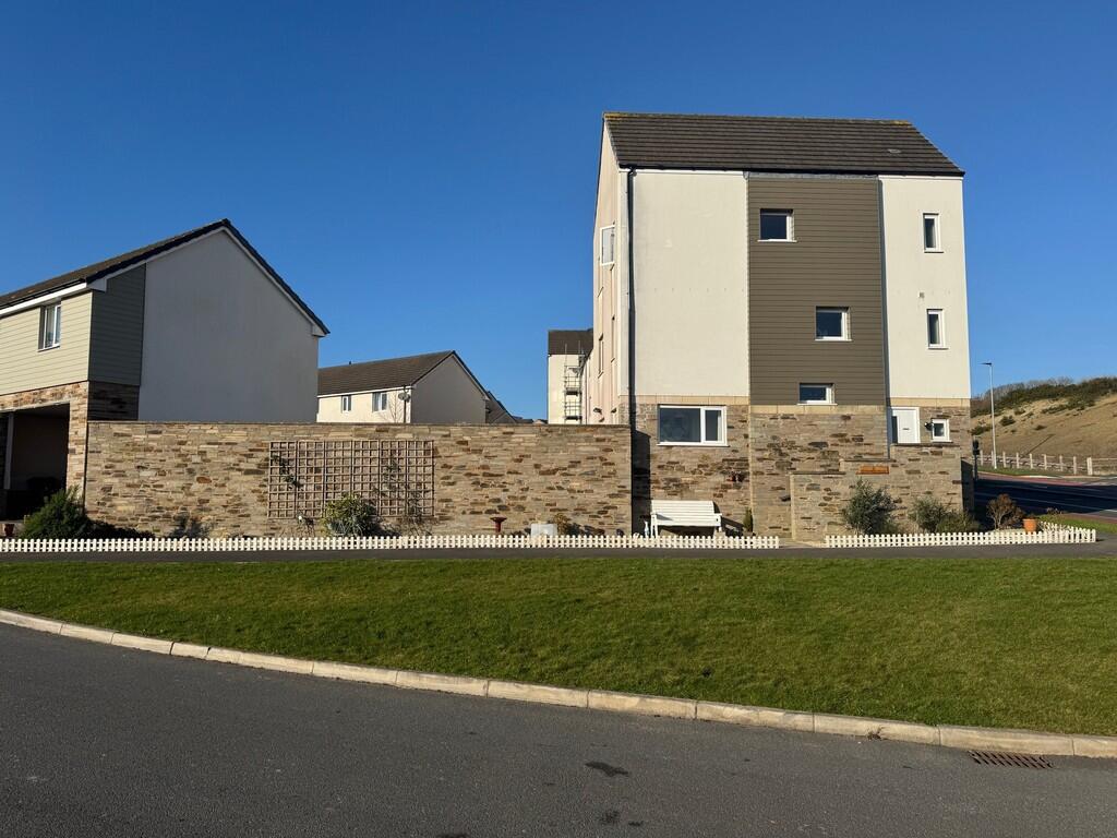 Main image of property: Sandpiper Road, Derriford. Gorgeous 4/5 bed family home.