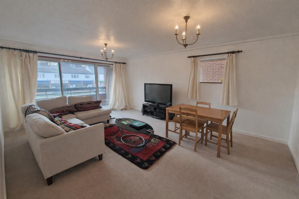 Additional image 3 of Hillside Road, HARPENDEN