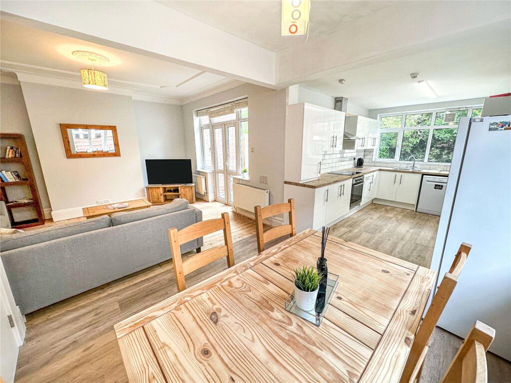 House in Manchester, Greater Manchester - View 2