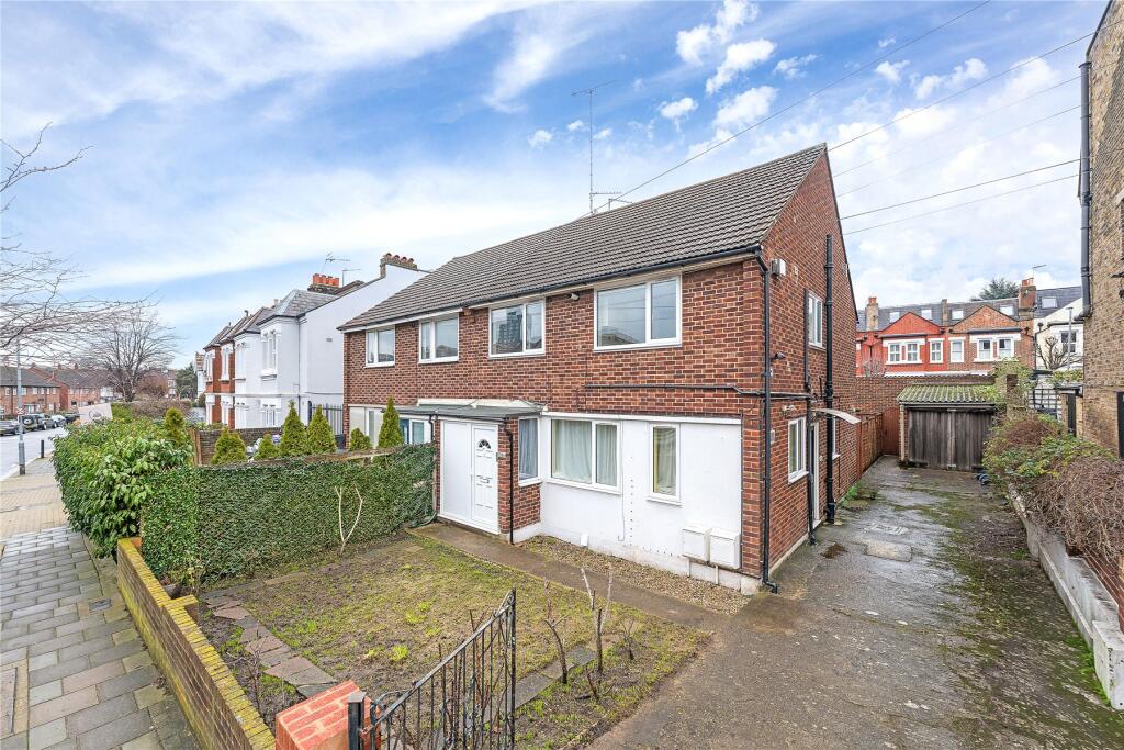 Apartment in London, Wandsworth - View 2
