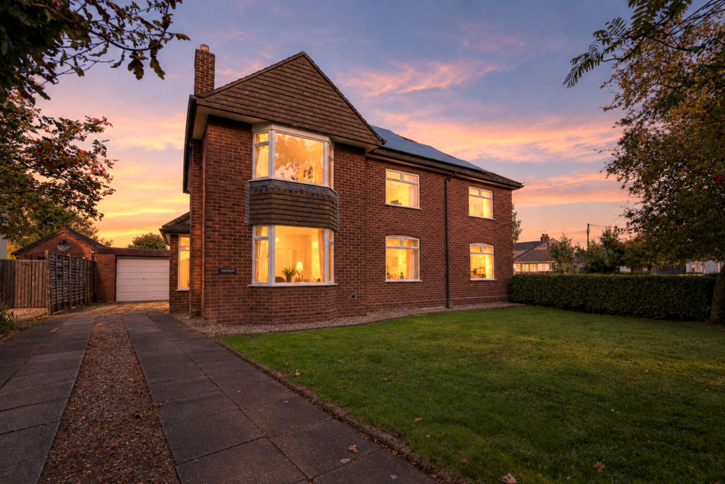 Main image of property: Hare Lane, Guilden Sutton, CH3