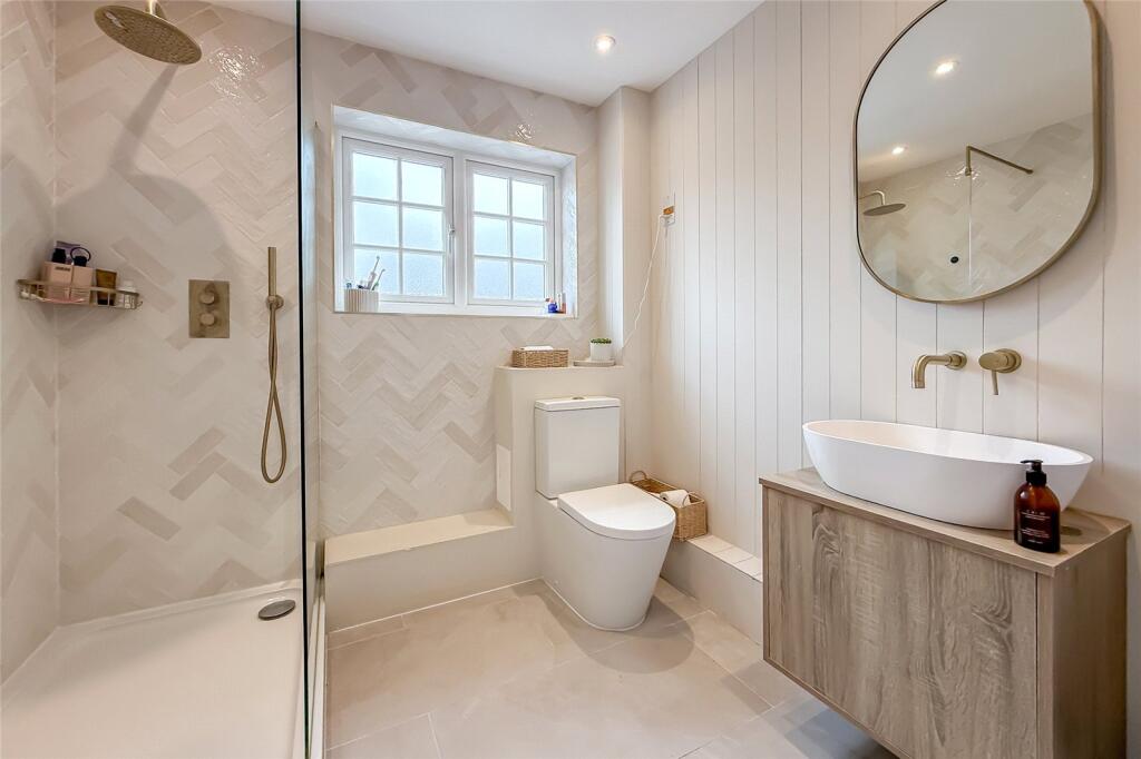 Additional image 22 of Lower Luton Road, Wheathampstead, Hertfordshire, AL4