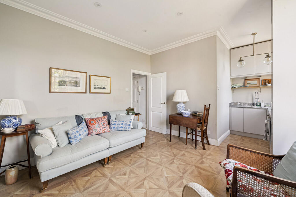 Apartment in Richmond, Petersham - View 4