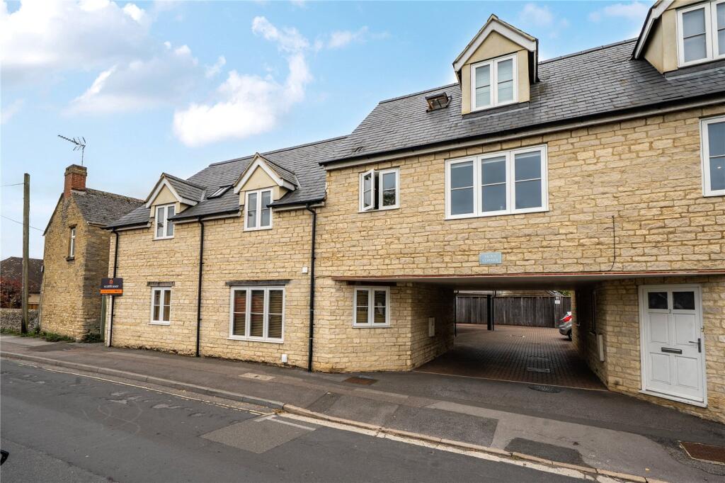 Main image of property: The Crofts, Witney, Oxfordshire