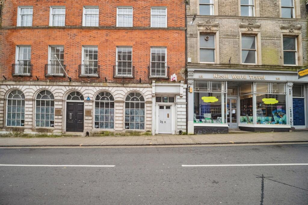 Main image of property: High East Street, Dorchester