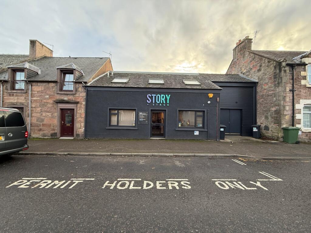 Main image of property: 31-33 Wells Street, Inverness, IV3 5JU