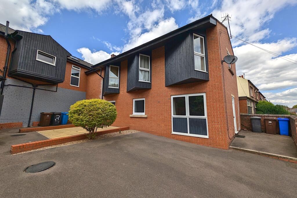 3-bed flat on Tavistock Road, Nether Edge, S7 1GG, £350,000