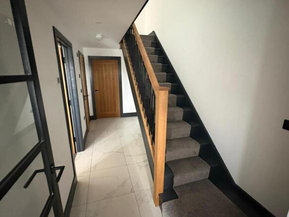 24 T202604101547.jpg