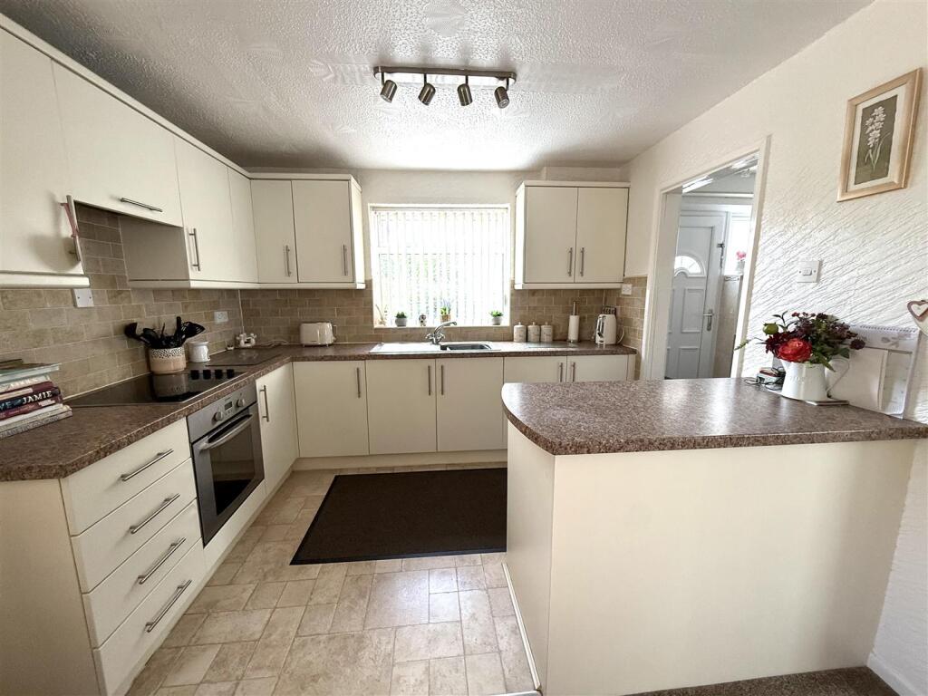 House in Cannock Chase, Rugeley - View 4