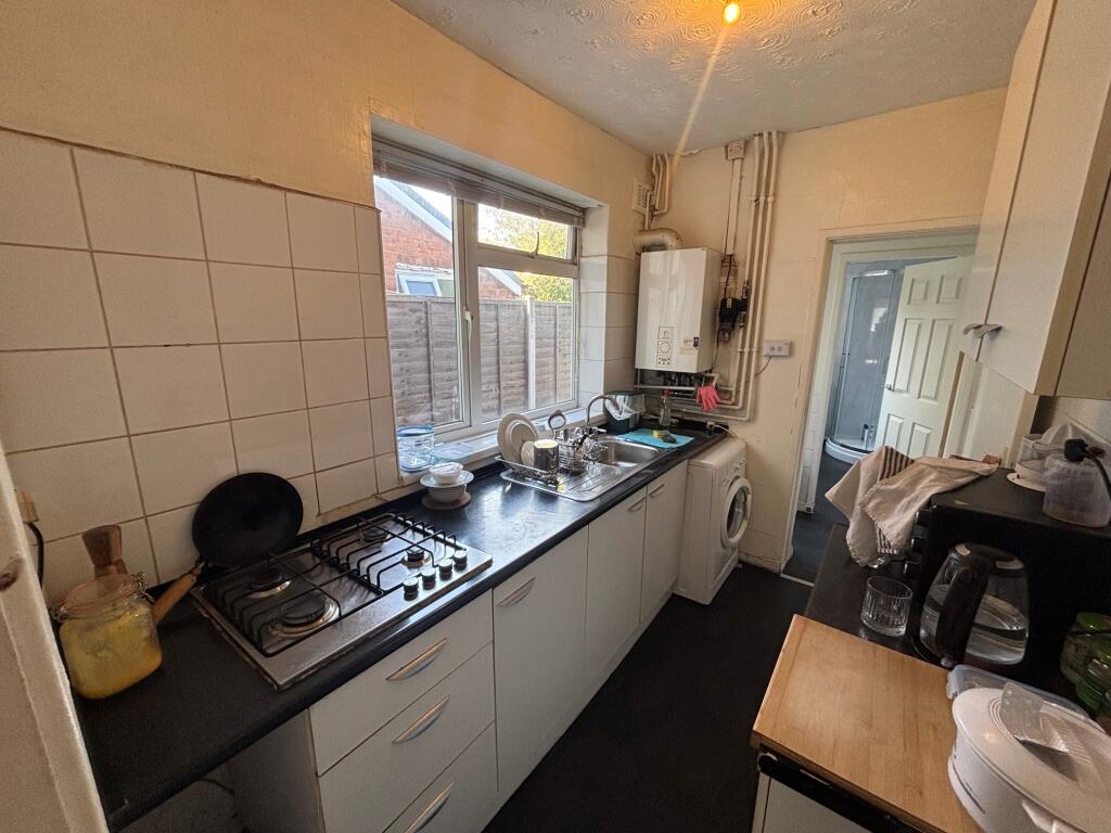 House in Wolverhampton - View 5