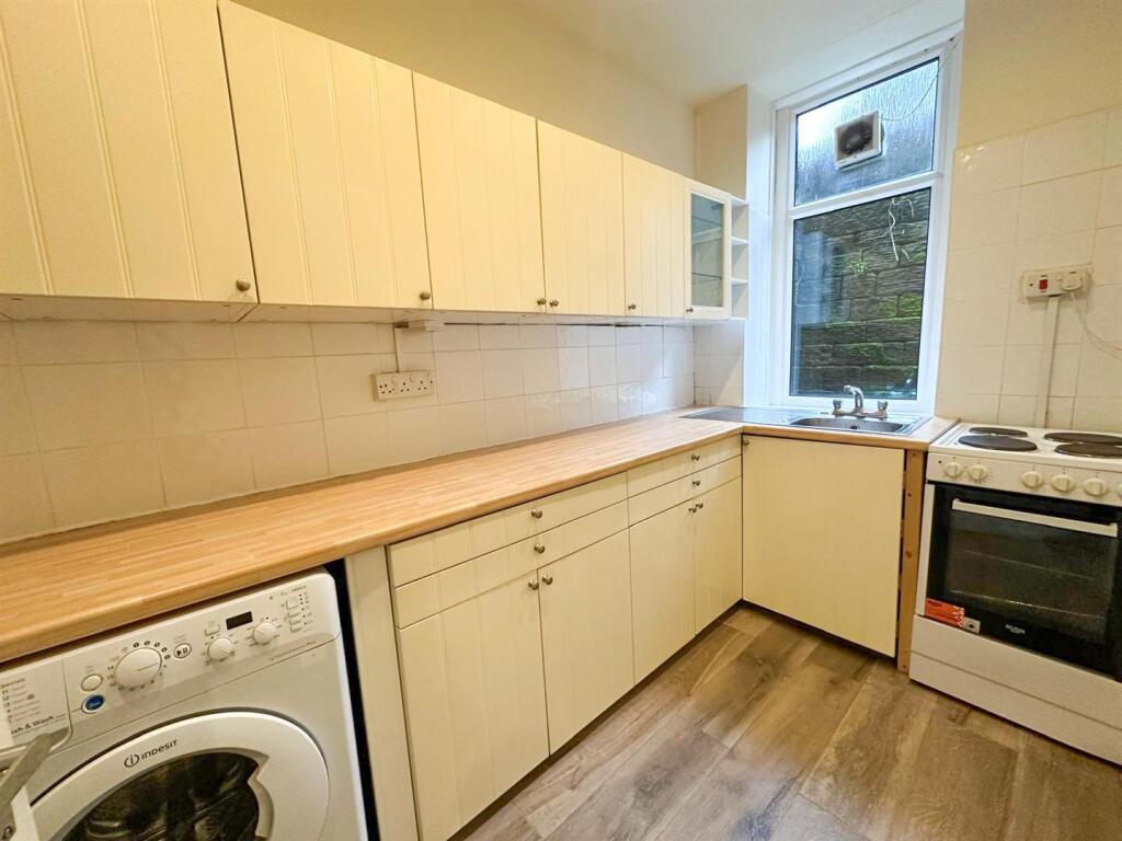 Additional image 2 of Elmsley Street, Steeton