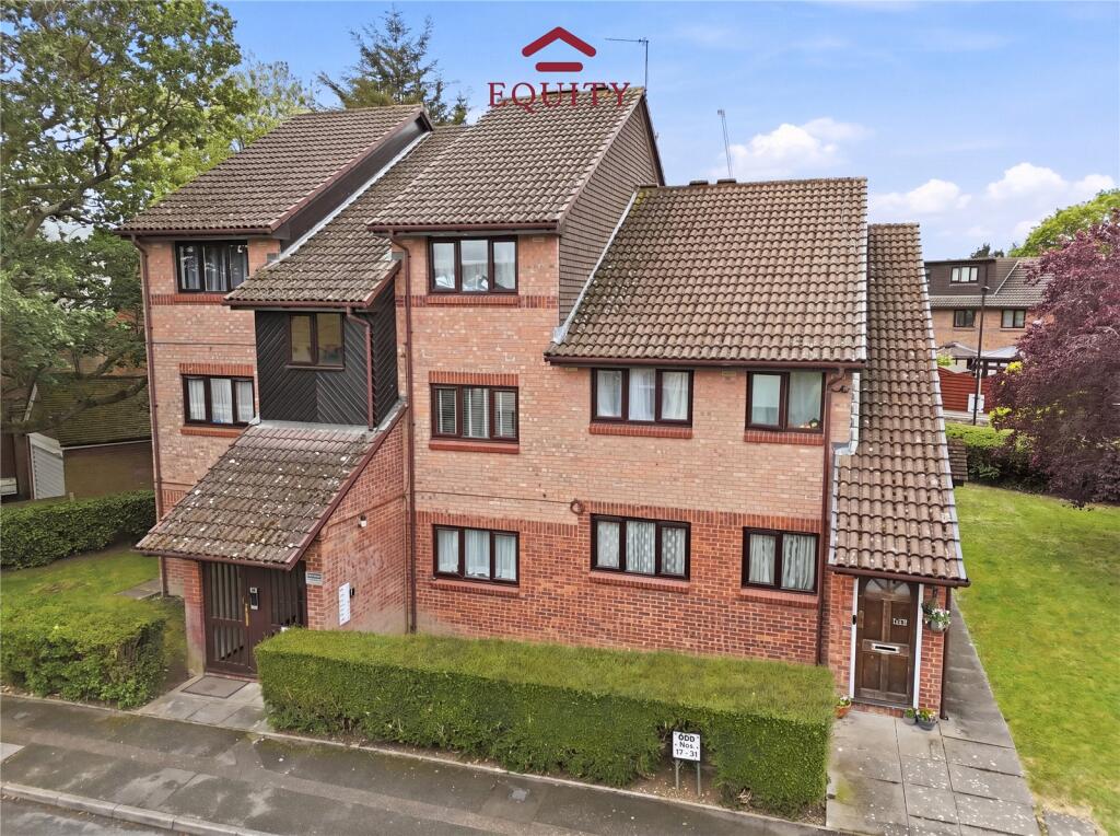 Main image of property: Chasewood Avenue, Enfield, EN2