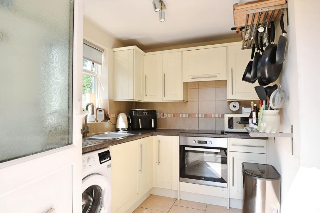 House in Southampton - More