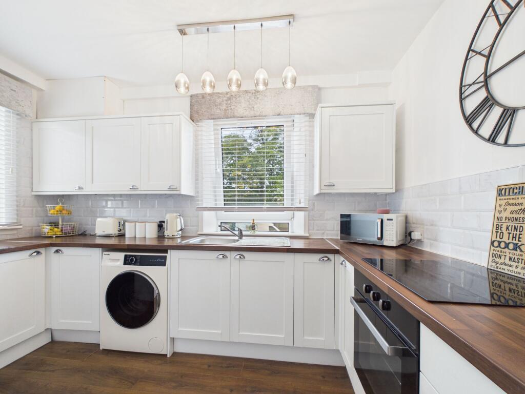 Apartment in Motherwell - View 5