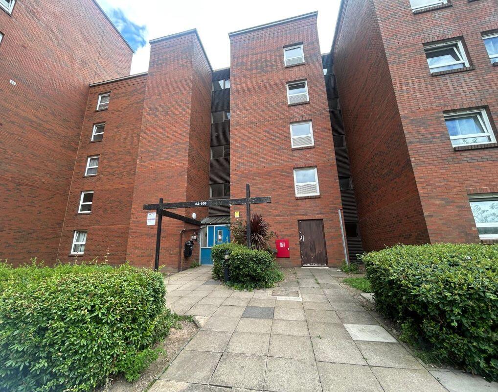 Main image of property: Flat 98 Dover House, Dover Street, Leicester, LE1 6PP
