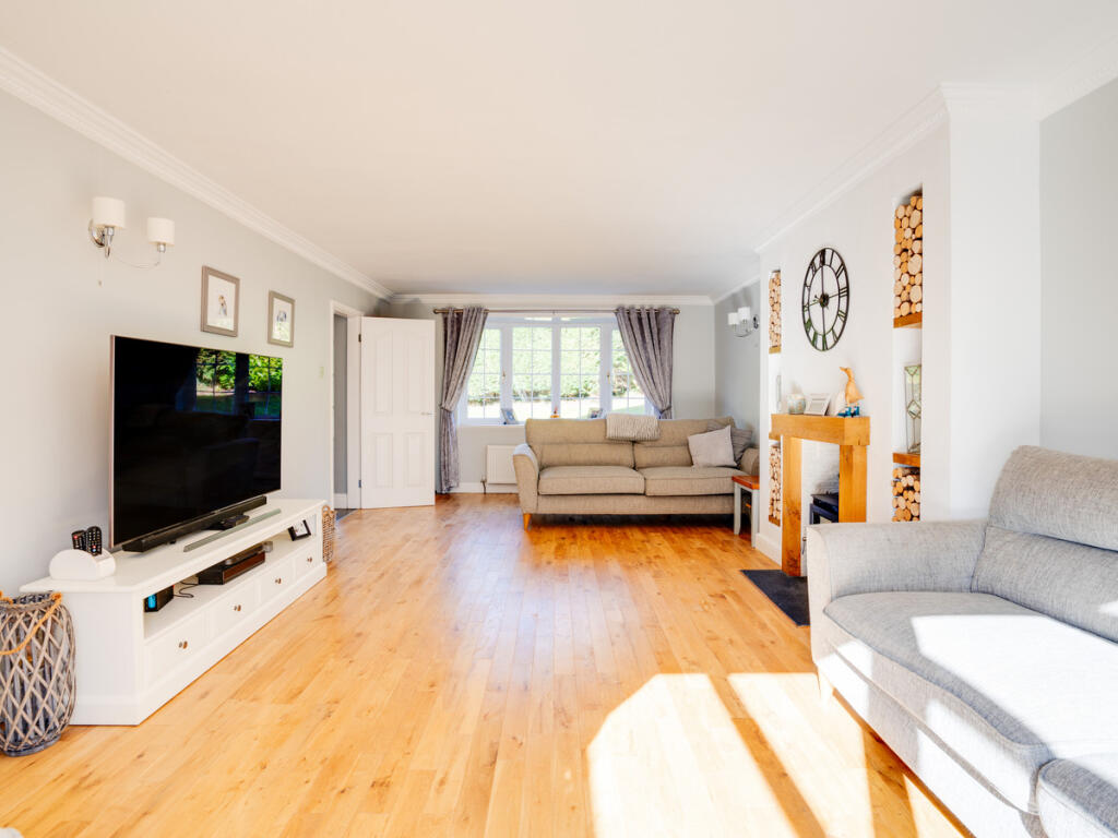 House in Wychavon, Hartlebury - View 5