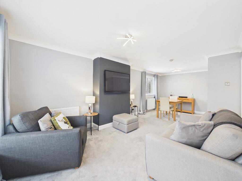 Cadzow Green, West Mains, East Kilbride, G74 photo 4