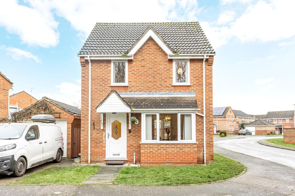 Main image of property: Well-Presented Three Bed Detached Home in King's Lynn