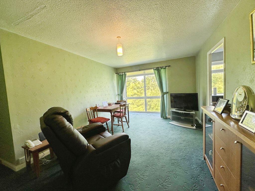 Apartment in Bury, Greater Manchester - More