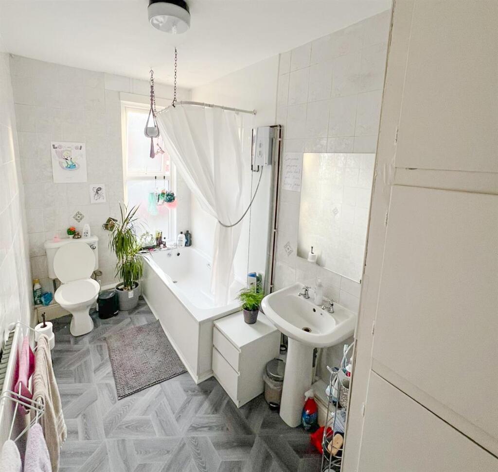 House in Sheffield, Brincliffe, Ecclesall - View 3