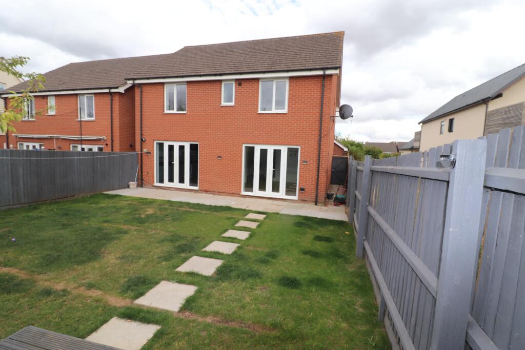 House in Peterborough - View 2