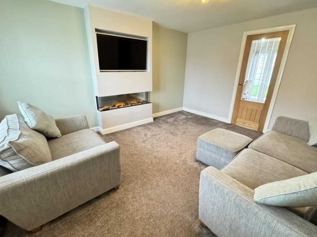 Welland Grove , Willenhall photo 2