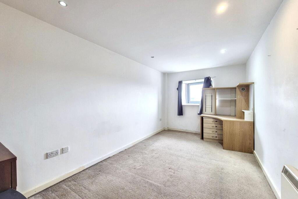 Apartment in Liverpool - View 4