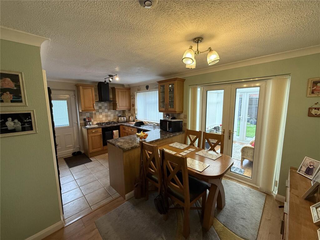 Chaffinch Way, Sundorne Grove, Shrewsbury, SY1 photo 3