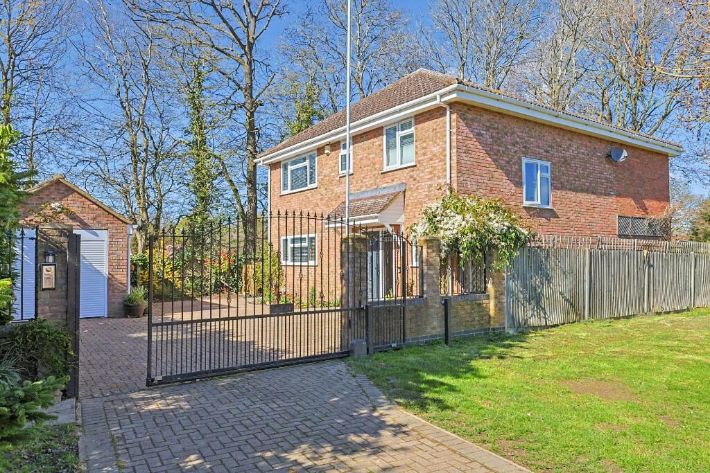 Main image of property: Eastbourne Avenue, Stevenage, Hertfordshire, SG1