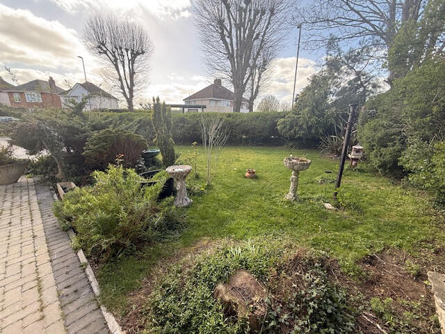 Additional image 5 of Leybourne Avenue, Bournemouth, BH10 6HF